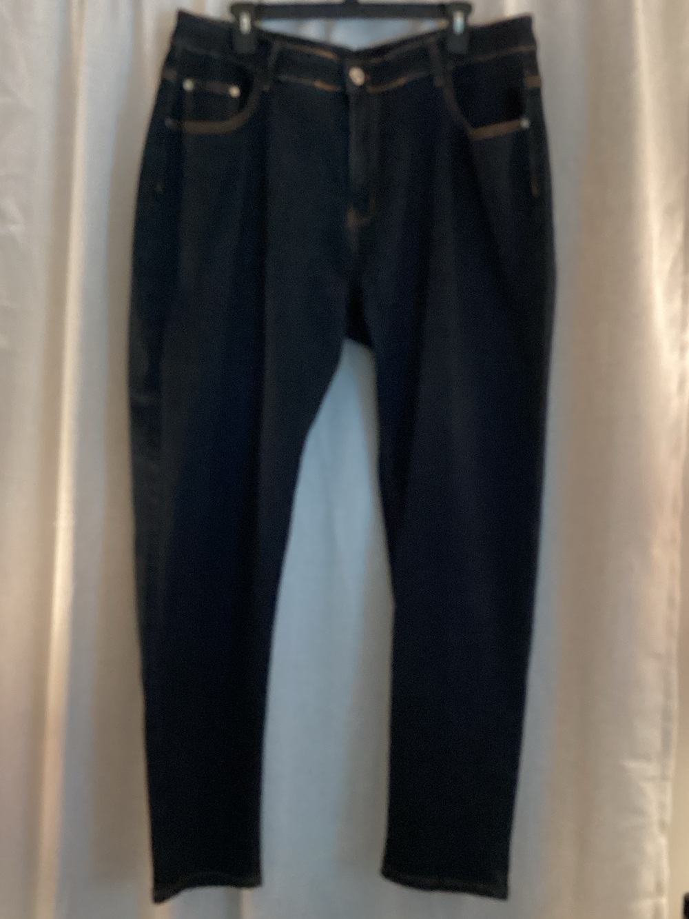 Slim Straight Black Men's Jeans with Comfortable Stretch